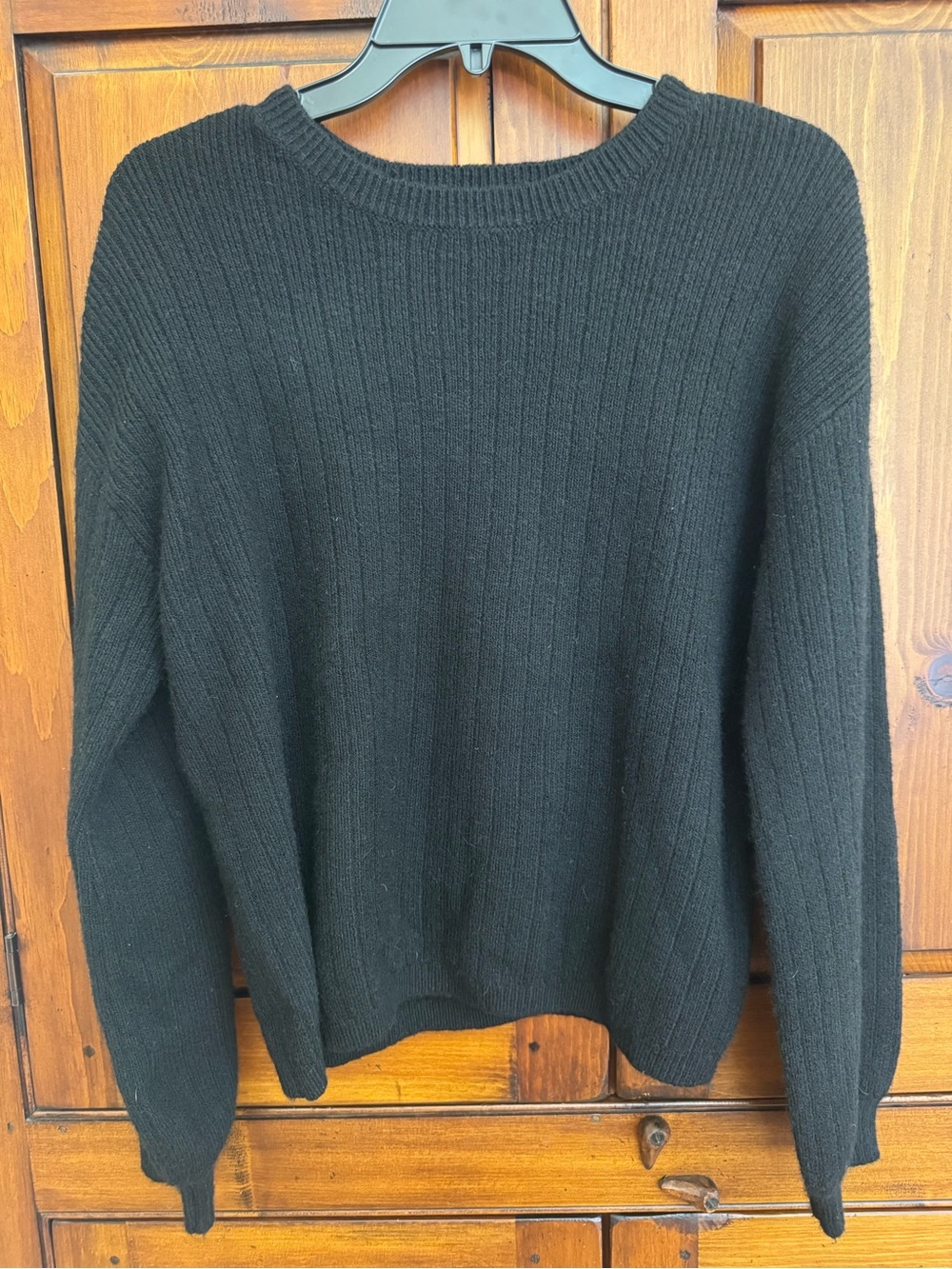 DKNY Size Small Black Ribbed Crewneck and Bell Sleeve Sweater. Good Condition